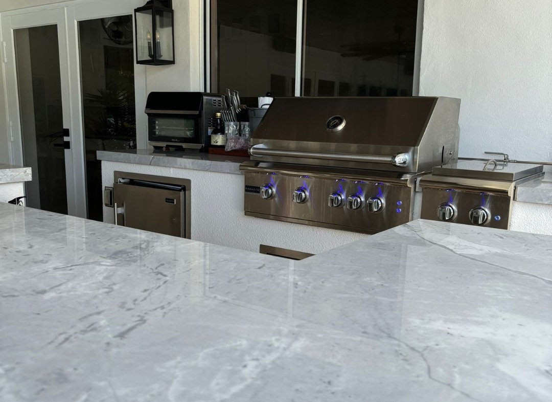 Outdoor Kitchens by Hero’s Pavers in Palm Beach County