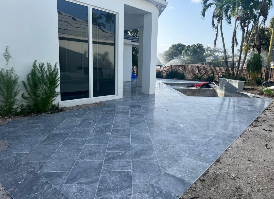 Retaining Walls by Hero’s Pavers in Palm Beach County