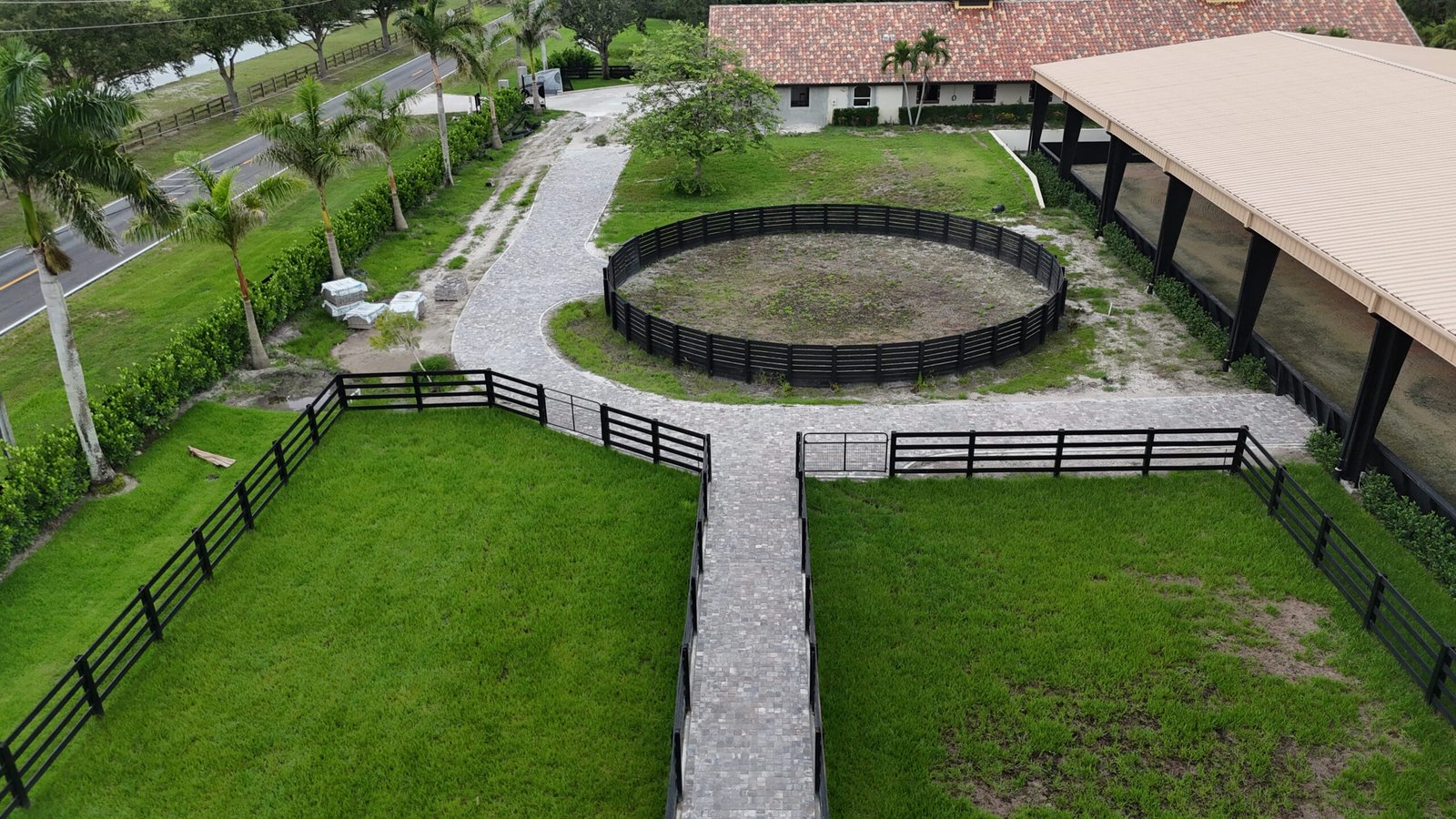 Paver job in Wellington by Hero’s Pavers