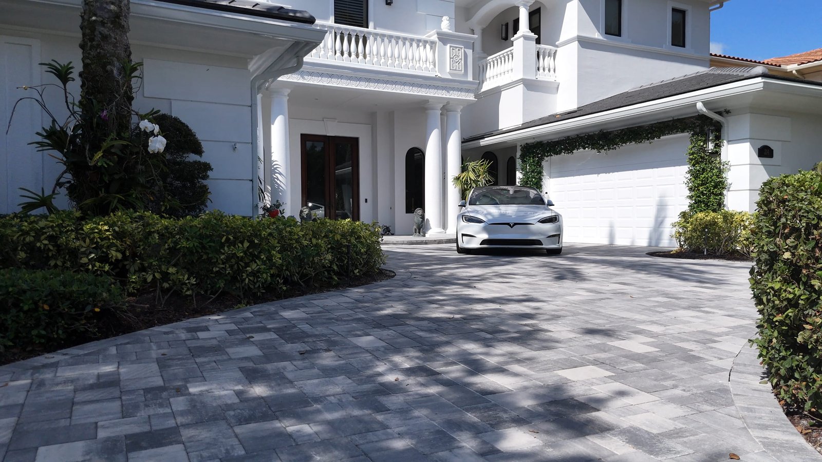 Paver job in Palm Beach Gardens by Hero’s Pavers